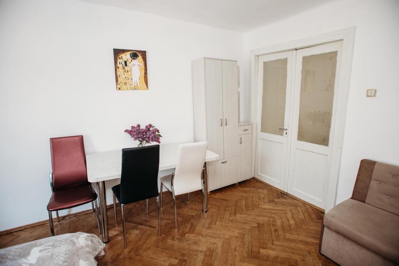 Апартаменти Для Великої Компанї В Центрі Міста Leópolis Exterior foto